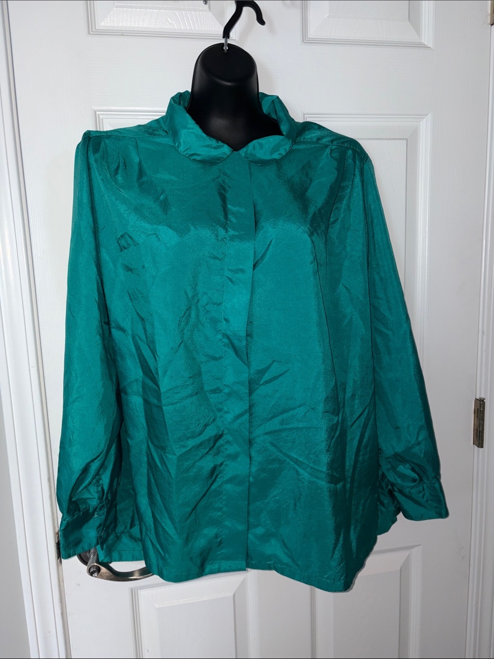 Womens Teal Satin Button-Front Blouse